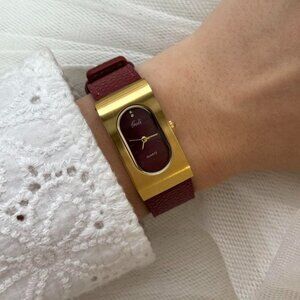 SKU0138 Casual Gold Red Women Fashion Square Watch Stainless steel + gift bag